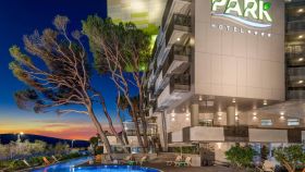 CARINE HOTEL PARK